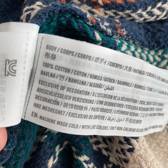 Abercrombie & Fitch Texturized Flannel - Picture 6 of 6